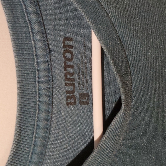 Burton tee shirt - Picture 3 of 4
